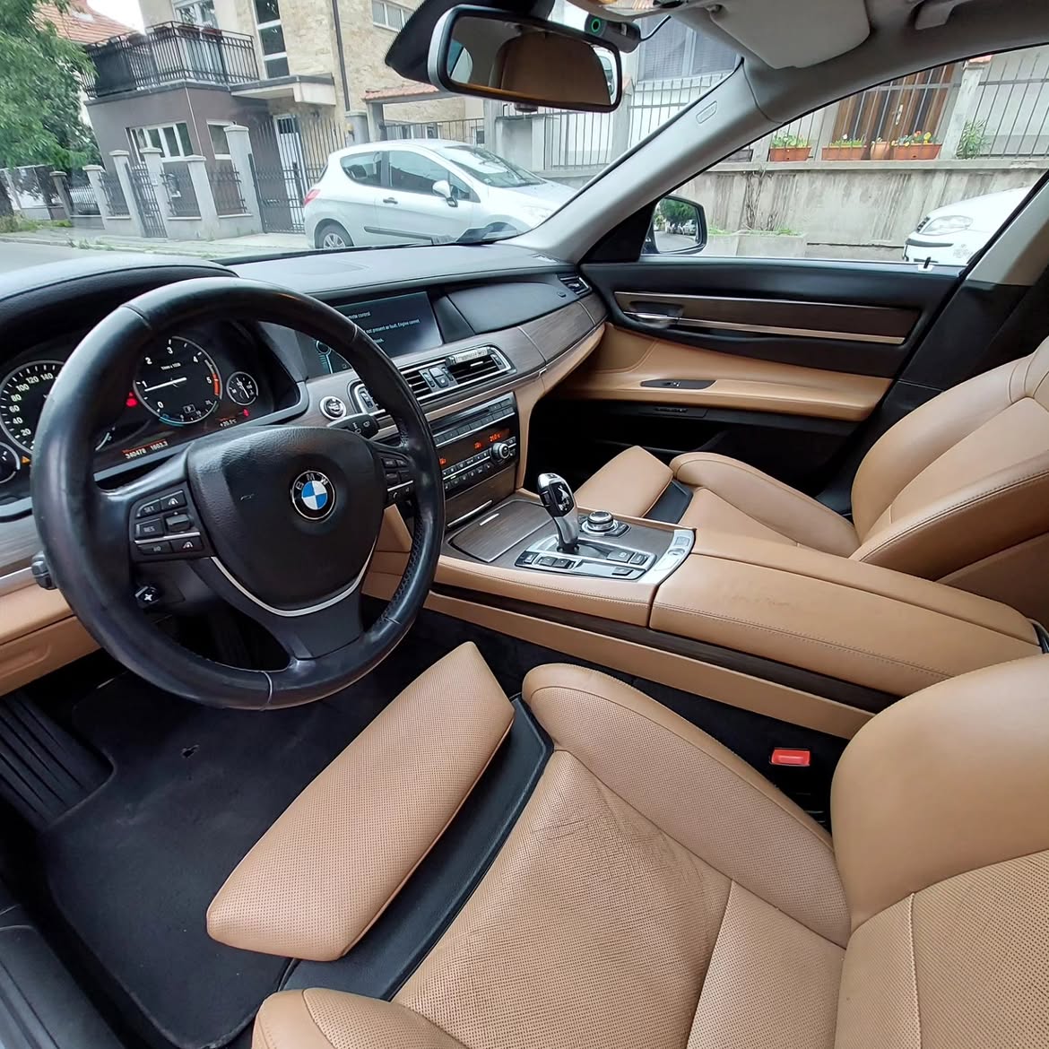 BMW Serija 7 — foto 5