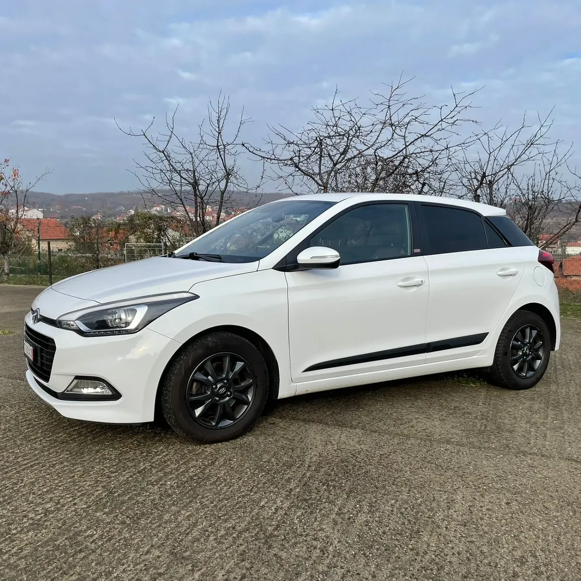Hyundai i20 — foto 1