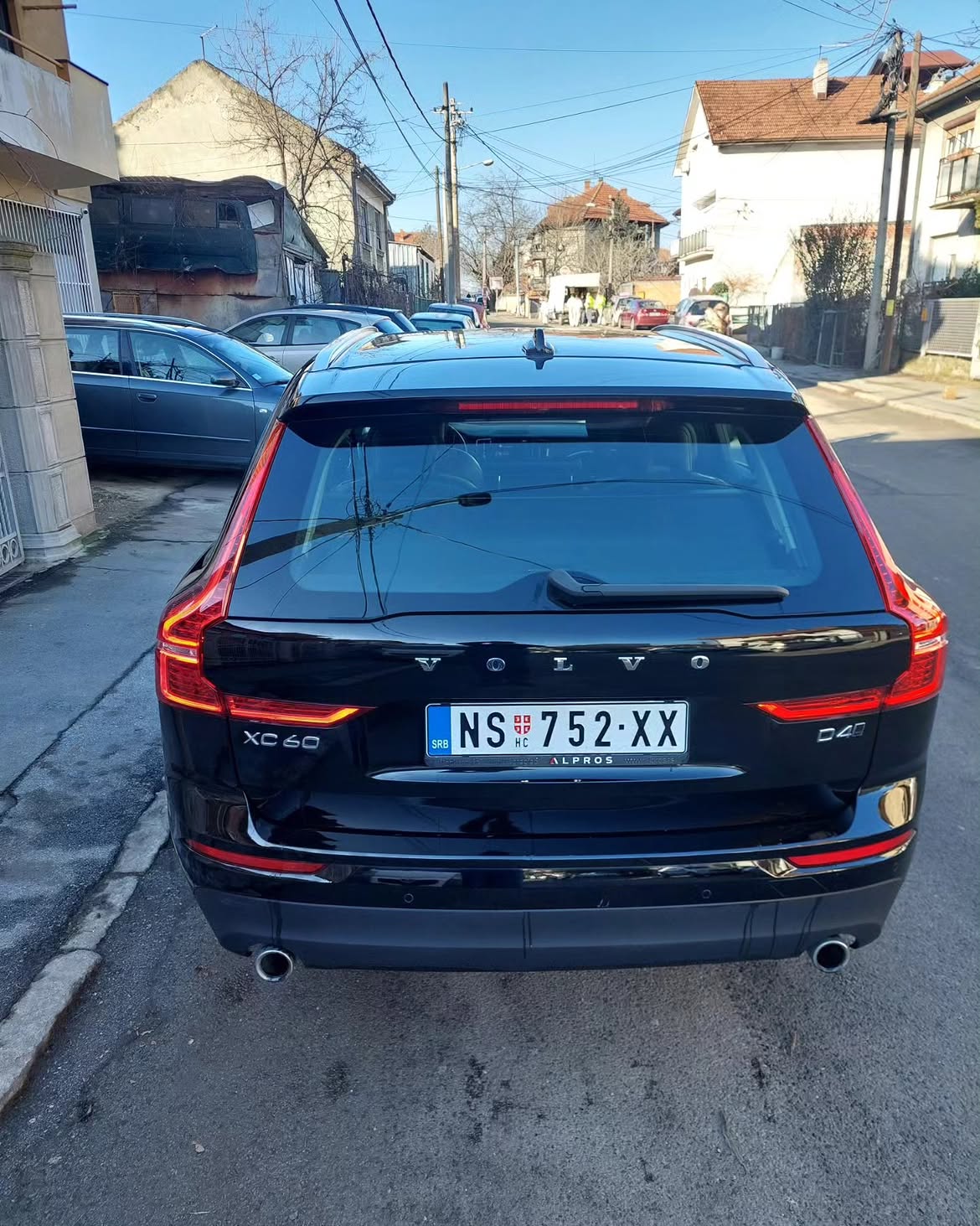 Volvo XC60 — foto 4